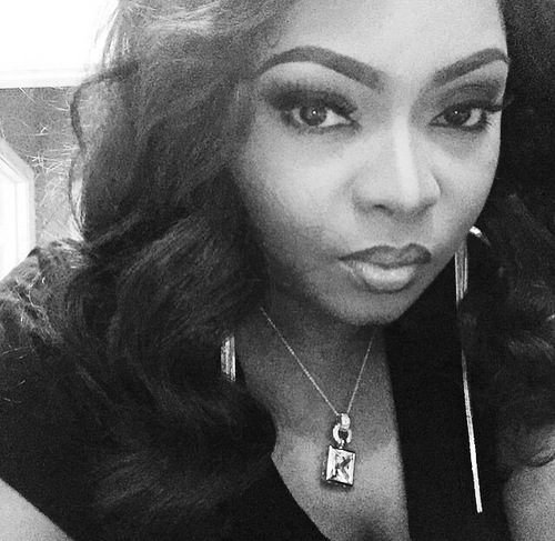 You Should Know Her: Katie Marie Fickling Show Us To Over Acessorize Is The Only Way